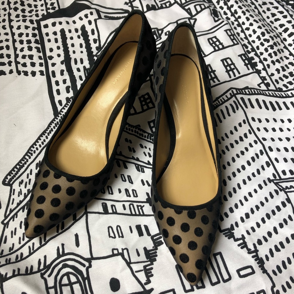 Ann Taylor 6.5 Polka Dot Black Heels